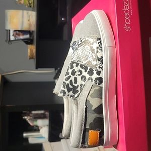 Size 38 (6.5), Multi Colored, Slip on Sneakers